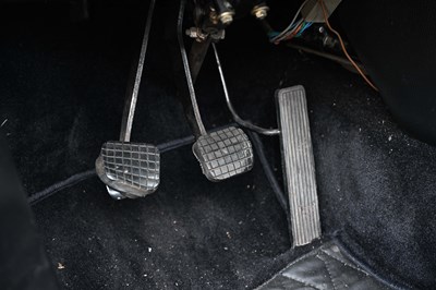 Lot 124 - 1973 Peugeot 504 Coupé