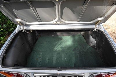 Lot 124 - 1973 Peugeot 504 Coupé