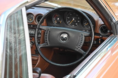 Lot 126 - 1972 Mercedes-Benz 350 SLC