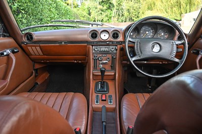 Lot 126 - 1972 Mercedes-Benz 350 SLC