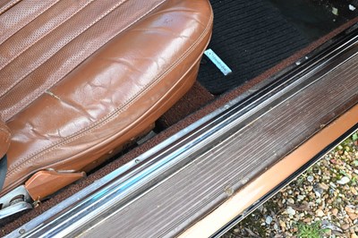 Lot 126 - 1972 Mercedes-Benz 350 SLC