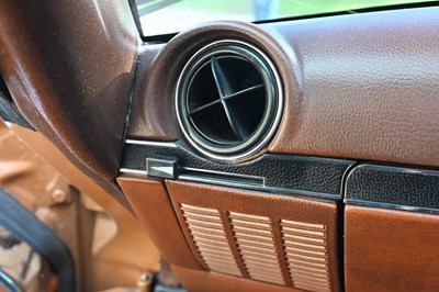 Lot 126 - 1972 Mercedes-Benz 350 SLC