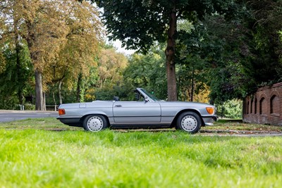 Lot 150 - 1987 Mercedes-Benz 420 SL