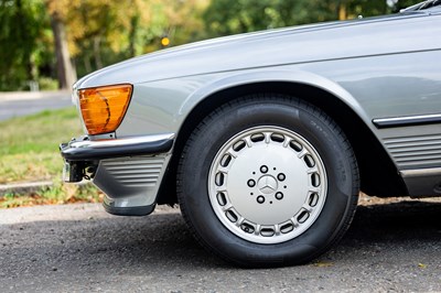 Lot 150 - 1987 Mercedes-Benz 420 SL