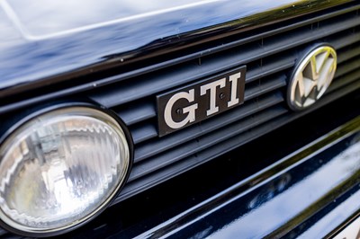Lot 118 - 1993 Volkswagen Golf GTi Cabriolet Sportline Edition