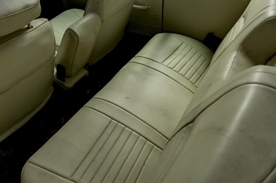 Lot 106 - 1970 Chrysler 300 Cabriolet