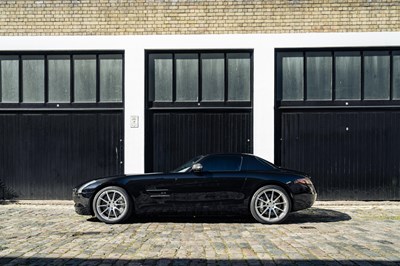 Lot 154 - 2011 Mercedes-Benz SLS AMG