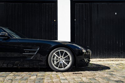 Lot 154 - 2011 Mercedes-Benz SLS AMG