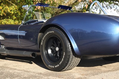 Lot 155 - 1999 AC Cobra CR427 by Crendon
