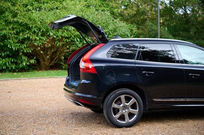 Lot 277 - 2014 Volvo XC60 T6 AWD SE Lux