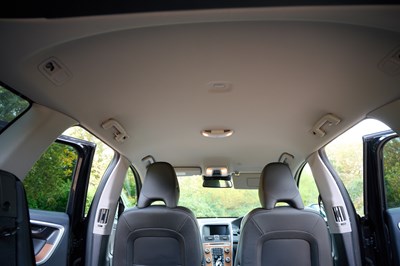 Lot 277 - 2014 Volvo XC60 T6 AWD SE Lux