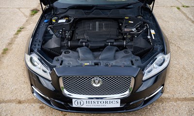 Lot 123 - 2011 Jaguar XJ 5.0 V8 Portfolio