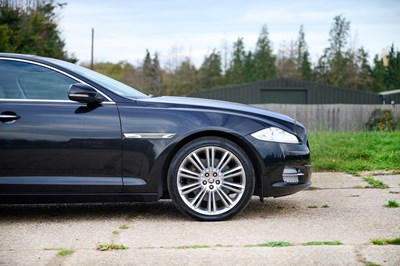 Lot 123 - 2011 Jaguar XJ 5.0 V8 Portfolio