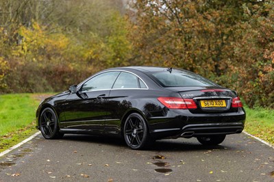 Lot 288 - 2010 Mercedes-Benz E500 Coupé
