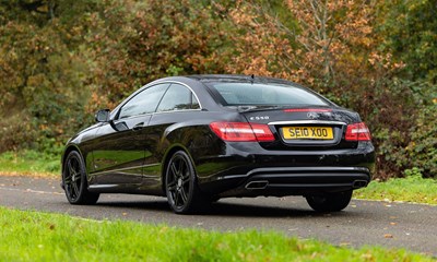 Lot 288 - 2010 Mercedes-Benz E500 Coupé
