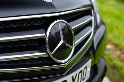 Lot 288 - 2010 Mercedes-Benz E500 Coupé