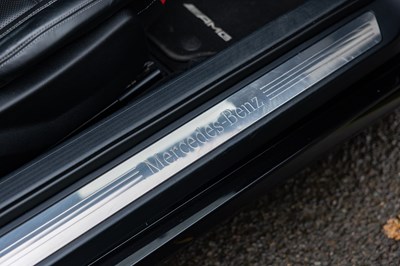 Lot 288 - 2010 Mercedes-Benz E500 Coupé