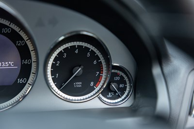 Lot 288 - 2010 Mercedes-Benz E500 Coupé