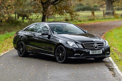 Lot 288 - 2010 Mercedes-Benz E500 Coupé