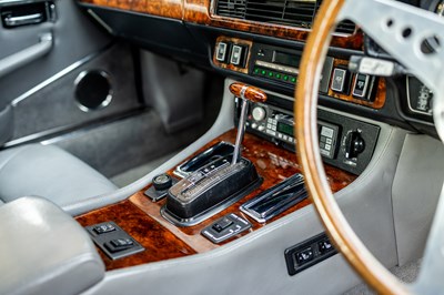 Lot 199 - 1986 Jaguar XJS Jubilee Edition