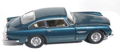 Lot 106 - Aston Martin Model