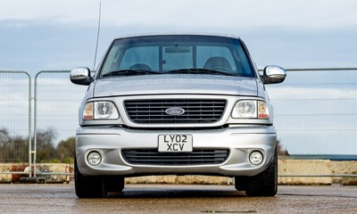 Lot 193 - 2002 Ford F-150 SVT Lightning
