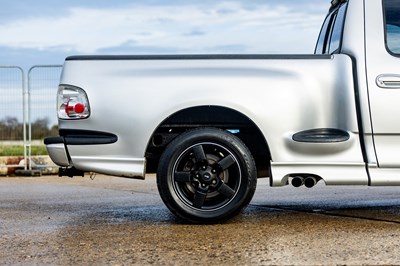 Lot 193 - 2002 Ford F-150 SVT Lightning