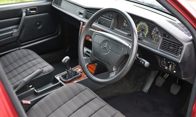 Lot 262 - 1993 Mercedes-Benz 190E