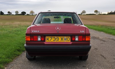 Lot 262 - 1993 Mercedes-Benz 190E