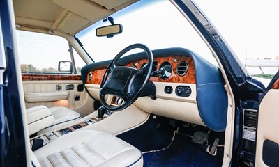 Lot 3 - 1994 Bentley Brooklands