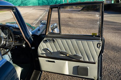 Lot 114 - 1966 Mercedes-Benz 220 SE Fintail