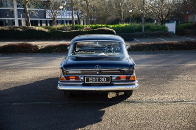 Lot 114 - 1966 Mercedes-Benz 220 SE Fintail