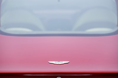 Lot 220 - 1996 Aston Martin DB7