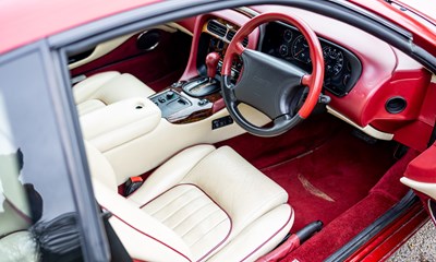 Lot 220 - 1996 Aston Martin DB7