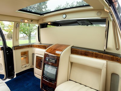 Lot 200 - 1999 Rolls-Royce Park Ward Limousine