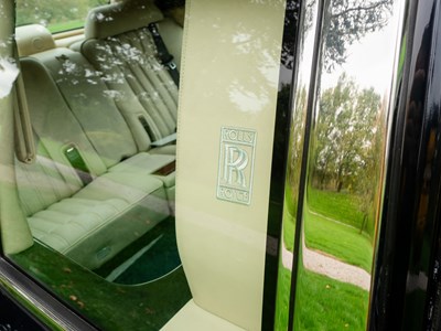 Lot 200 - 1999 Rolls-Royce Park Ward Limousine