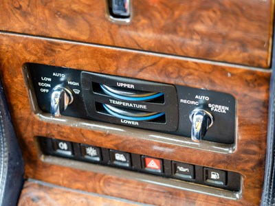 Lot 200 - 1999 Rolls-Royce Park Ward Limousine
