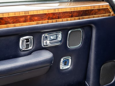 Lot 200 - 1999 Rolls-Royce Park Ward Limousine