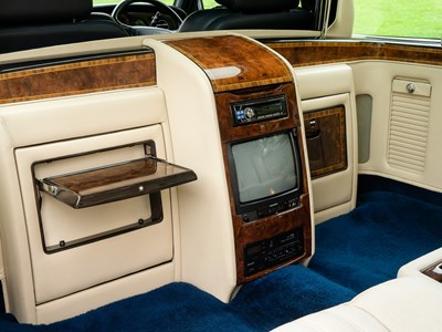 Lot 200 - 1999 Rolls-Royce Park Ward Limousine