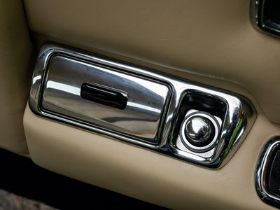 Lot 200 - 1999 Rolls-Royce Park Ward Limousine