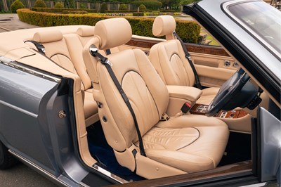 Lot 254 - 2001 Rolls-Royce Corniche V