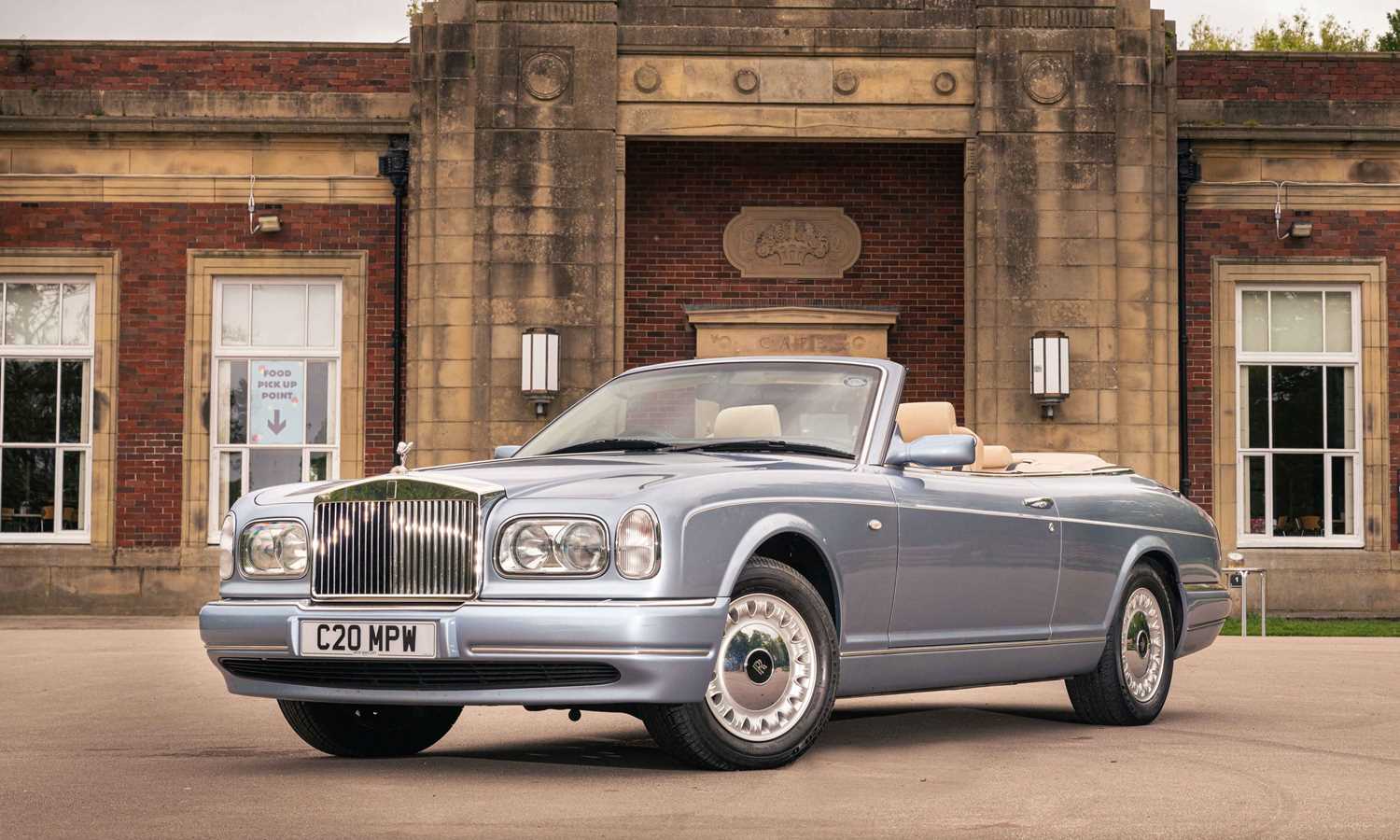 Lot 254 - 2001 Rolls-Royce Corniche V
