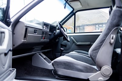 Lot 286 - 1989 Vauxhall Nova SR