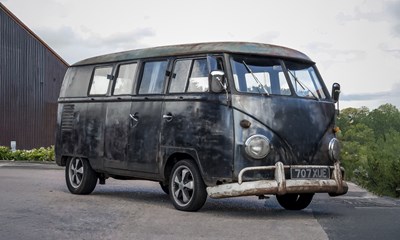 Lot 146 - 1959 Volkswagen T2 ‘Split Screen’ Camper Van