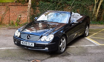 Lot 281 - 2004 Mercedes-Benz CLK 500 Elegance