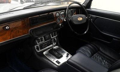 Lot 191 - 1976 Jaguar XJC (4.2 litre)