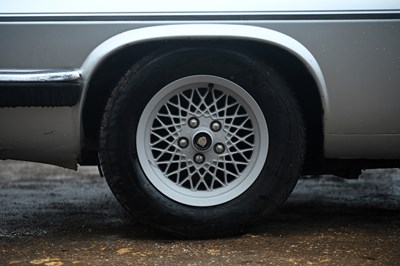 Lot 121 - 1985 Jaguar XJ-SC HE