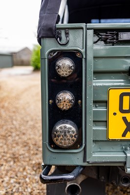 Lot 239 - 2015 Land Rover Defender 110 ‘Gun Bus’
