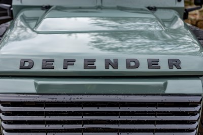Lot 239 - 2015 Land Rover Defender 110 ‘Gun Bus’