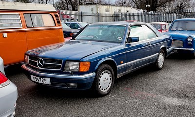 Lot 43 - 1989 Mercedes-Benz 500 SEC